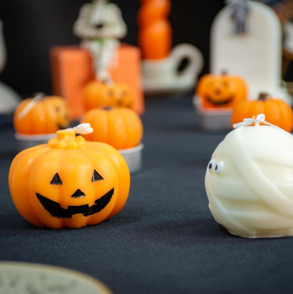 Spooktacular Halloween Pumpkin & Mummy Candles - Fun & Cute Home Décor for Halloween Parties and Festive Decorations